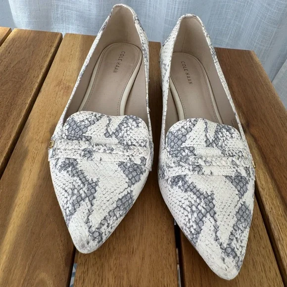 Cole Haan Mabel Skimmer Loafers Snake Print Pointed Toe  display picture 1